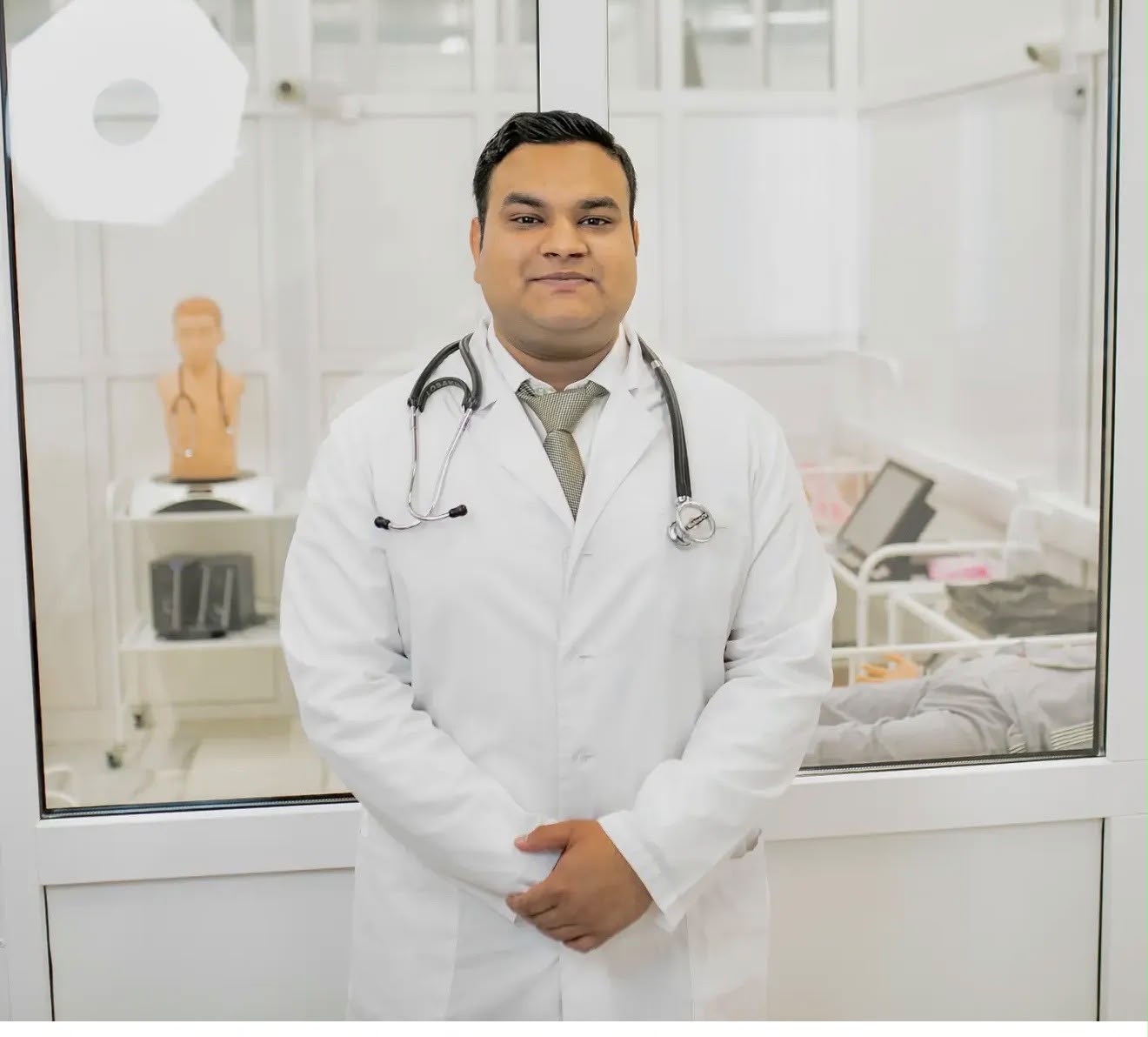 Dr. Vikas Bhardwaj